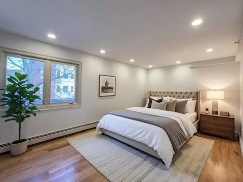 Bedroom - 1002 Beacon St, Brookline, MA 02446 photo 1 of 3