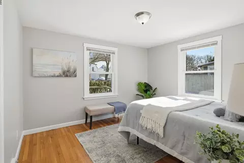 118 Pilgrim Rd, Springfield, MA 01118 photo 13