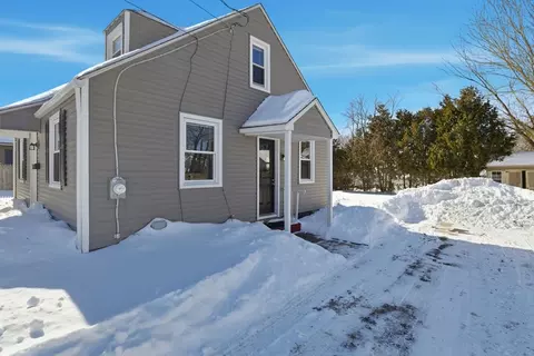 118 Pilgrim Rd, Springfield, MA 01118 photo 24