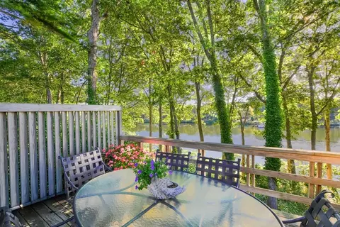 194 Bayfront Way #194, Falmouth, MA 02536