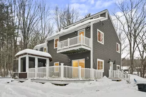198 Uxbridge Rd, Sutton, MA 01590