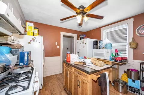 105 Third St, Lowell, MA 01850 photo 5