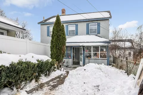 105 Third St, Lowell, MA 01850 photo 2