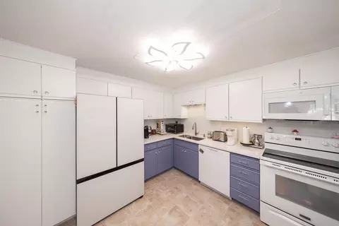 155 Hamilton St #4, Worcester, MA 01604 photo 5