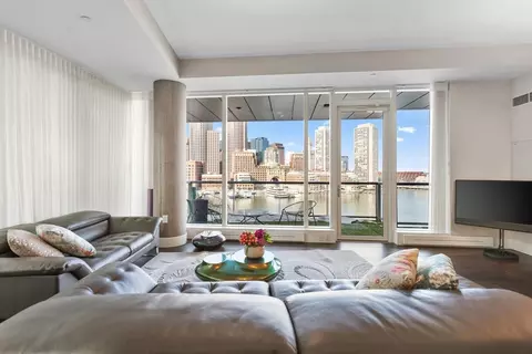 22 Liberty Dr #7M, Boston, MA 02210