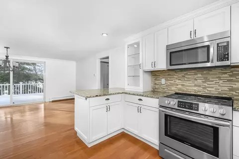 103 Pine Tree Dr, Centerville, MA 02632 photo 10