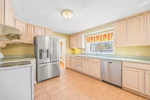 120 Bridle Path Rd, Springfield, MA 01118 photo 12