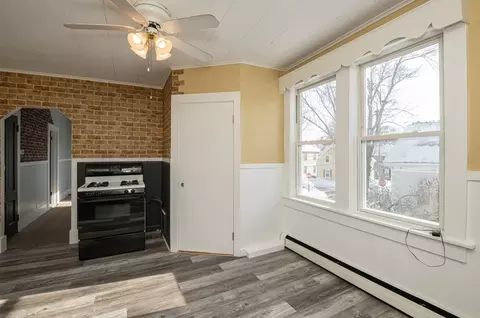 34 Chase St, Beverly, MA 01915 photo 11