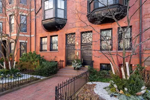 357-359 Beacon St #4, Boston, MA 02116