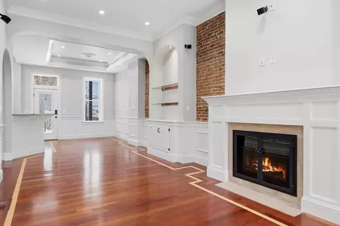 297 K St #1, Boston, MA 02127
