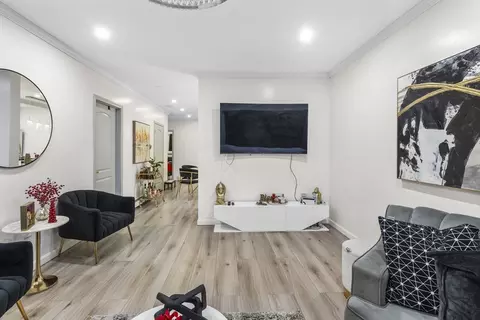 Living - 159-161 Howe St, Methuen, MA 01844 photo 3 of 4
