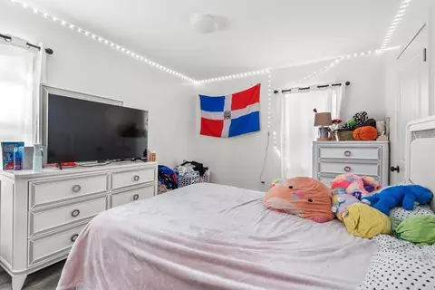Bedroom - 159-161 Howe St, Methuen, MA 01844 photo 4 of 7