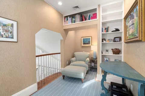 29 Abbott Rd, Wellesley, MA 02481 photo 20