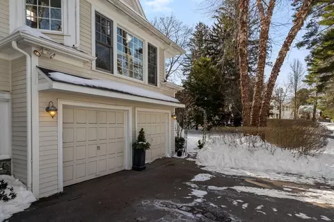 29 Abbott Rd, Wellesley, MA 02481 photo 32
