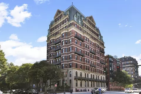 483 Beacon St #37, Boston, MA 02115