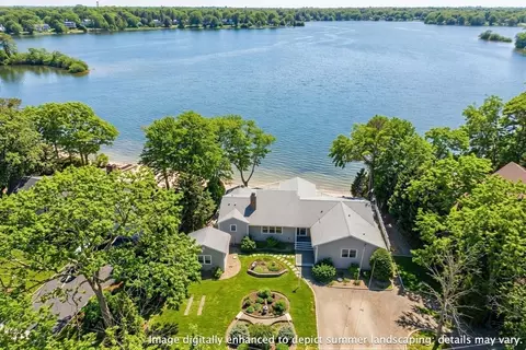 357 Lakeside Dr W, Centerville, MA 02632 photo 3