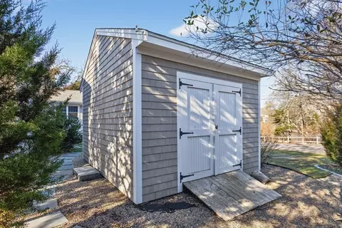 357 Lakeside Dr W, Centerville, MA 02632 photo 27