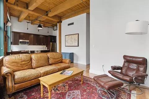 49 Melcher St #405, Boston, MA 02210