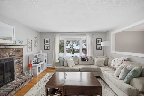 29 Sandra Rd, Easthampton, MA 01027 photo 8