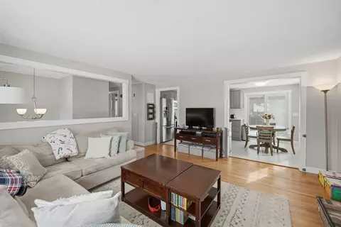 29 Sandra Rd, Easthampton, MA 01027 photo 9