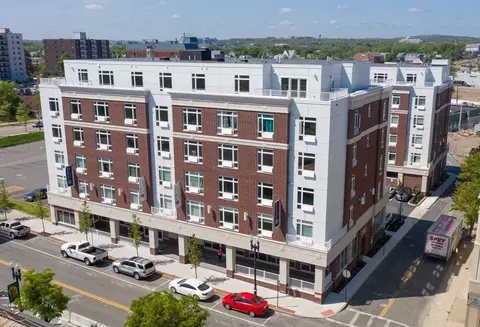 2 Cliveden St #601E, Quincy, MA 02169