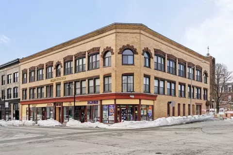7 Main St #102, Brockton, MA 02301