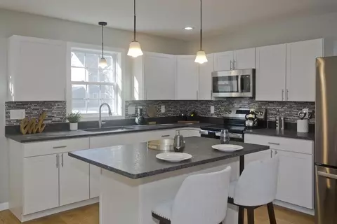 16-20 Cambridge St, Springfield, MA 01108 photo 9