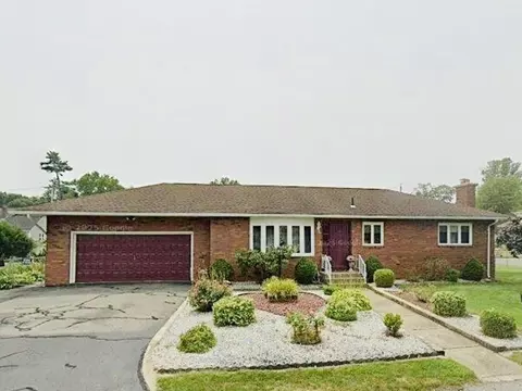 57 Belmont St, Ludlow, MA 01056