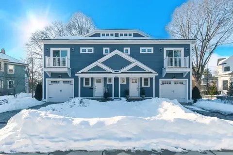 401 Albemarle Rd #2, Newton, MA 02460