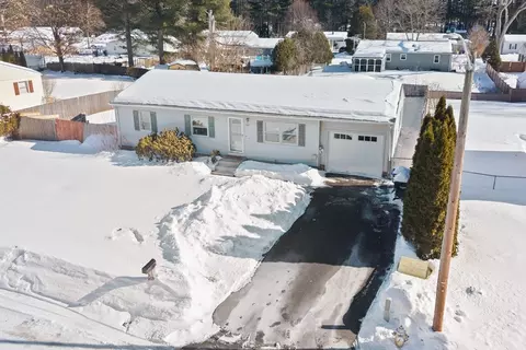 View/Area - 39 Thyme Ln, Springfield, MA 01129 photo 4 of 5