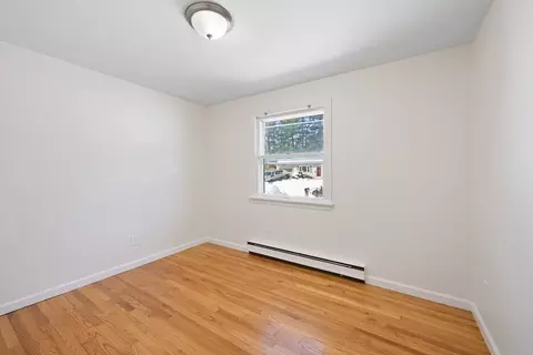 Bedroom - 39 Thyme Ln, Springfield, MA 01129 photo 7 of 8
