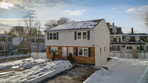 106 Methuen St #B, Lowell, MA 01850