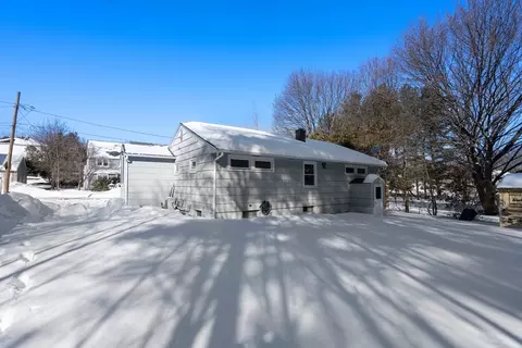 Exterior - 6 Nathaniel St, Worcester, MA 01604 photo 8 of 9