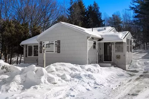 Exterior - 6 Nathaniel St, Worcester, MA 01604 photo 5 of 9