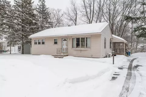 5 Porter Ave, Burlington, MA 01803