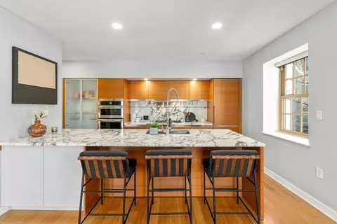 7 Warren Ave #19, Boston, MA 02116