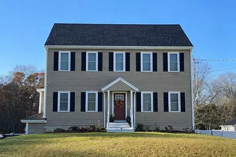 295 Norton Ave, Taunton, MA 02780