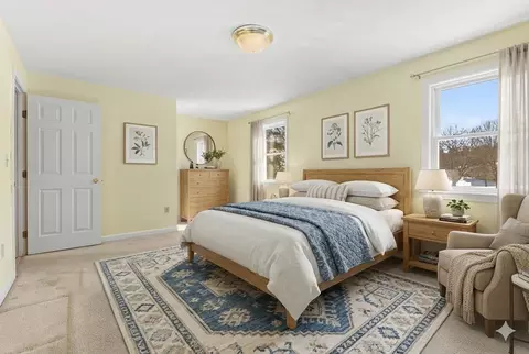 Bedroom - 5 Robin Cir #5, Norton, MA 02766 photo 1 of 8