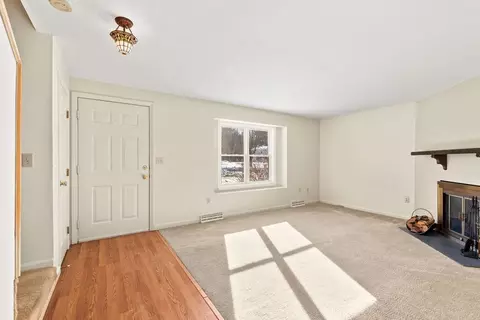 Living - 5 Robin Cir #5, Norton, MA 02766 photo 2 of 3
