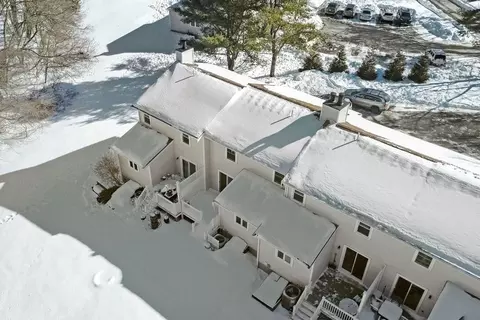 View/Area - 5 Robin Cir #5, Norton, MA 02766 photo 4 of 4