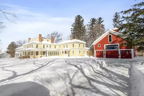 88 Johnson St, North Andover, MA 01845