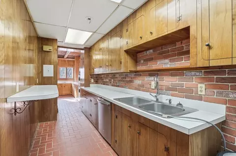 34 Elm St, Worcester, MA 01609 photo 13
