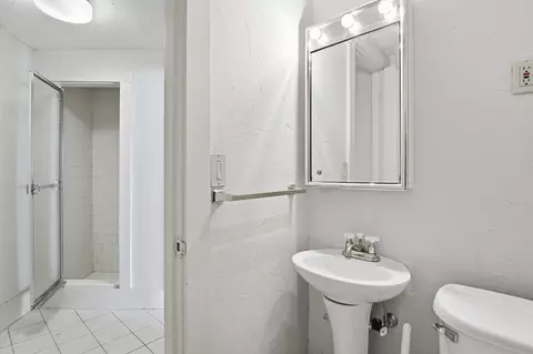 34 Elm St, Worcester, MA 01609 photo 31