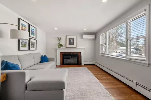 Living - 356 Central St, Framingham, MA 01701 photo 2 of 2