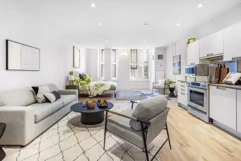 346 Congress St #412, Boston, MA 02210