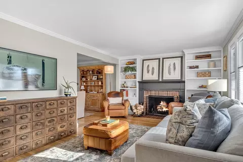 87 Buchanan Rd, Boston, MA 02132 photo 4