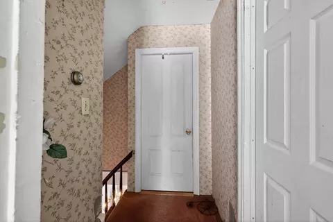 Entry Way - 227 E Main St, Middleboro, MA 02346 photo 1 of 2