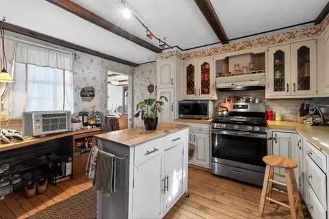 Kitchen - 227 E Main St, Middleboro, MA 02346 photo 2 of 4