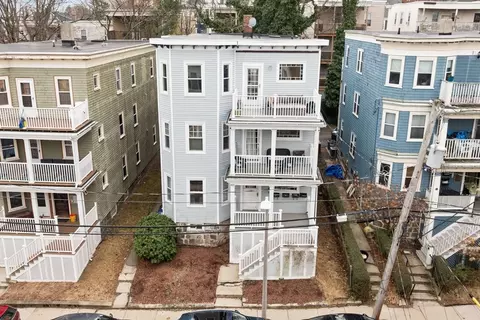 12 Thelma Rd #3, Dorchester, MA 02122