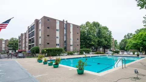 66 Main St #15A, Stoneham, MA 02180